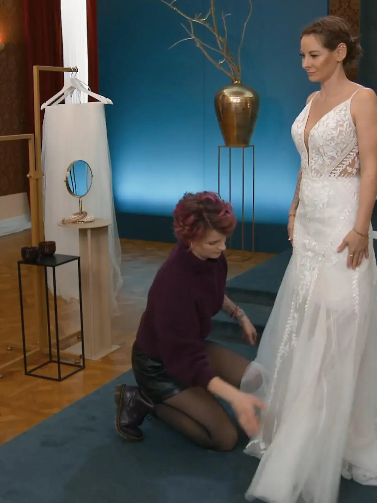 Bild zu: "Finet sie Annes Traumkleid?"