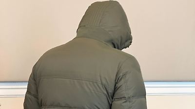 Osnabrück: Patientinnen heimlich gefilmt – Orthopäde (43) muss in den Knast