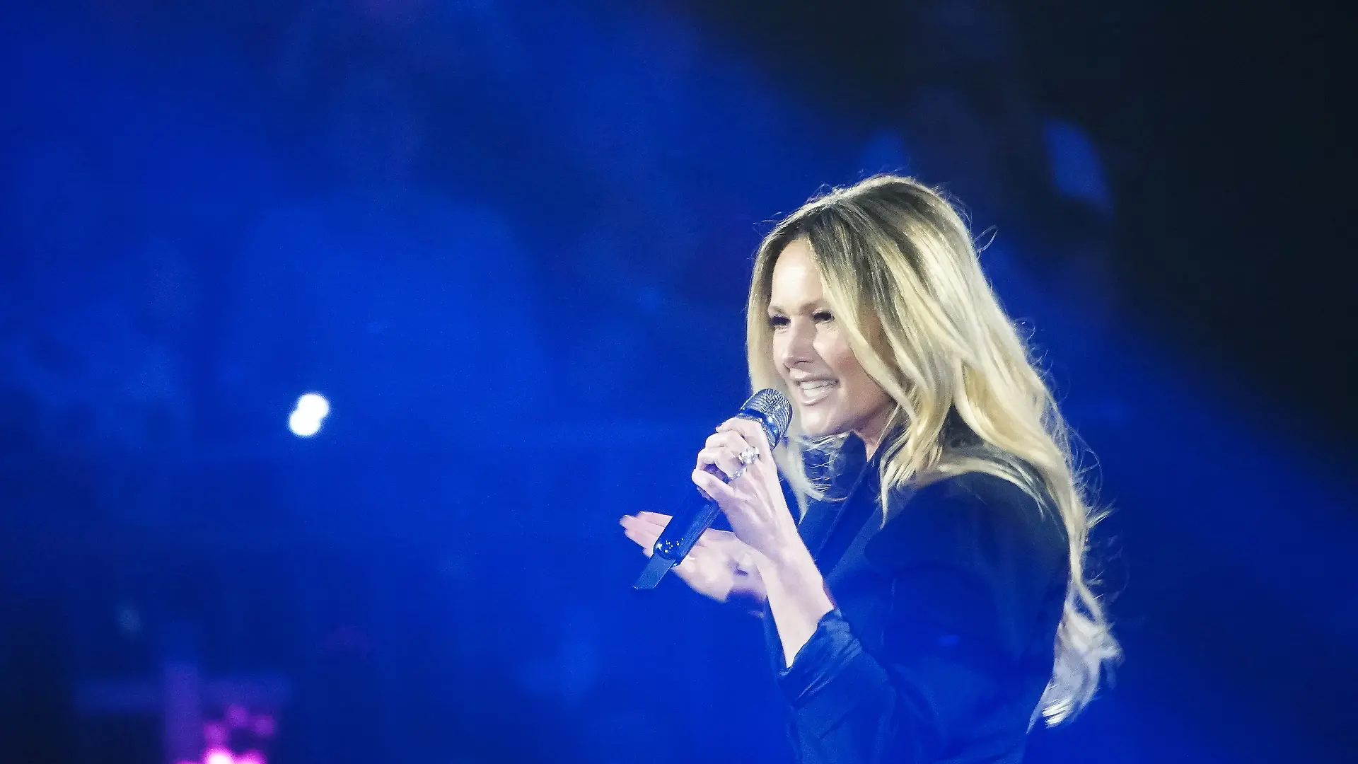 Weihnachten ist gerettet! Helene Fischer präsentiert nach einem Jahr Pause wieder ihre Show