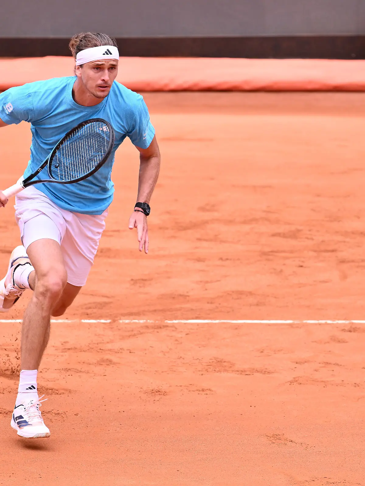 Rome, Italy: IPA84542078 - Alexander Zverev of Germany competes against Alexander Blockx of Belgium during the Internazionali BNL d'Italia Day Six at Foro Italico on May 10, 2026 in Rome, Italy. (Credit Image: © Domenico Cippitelli/IPA via ZUMA Press