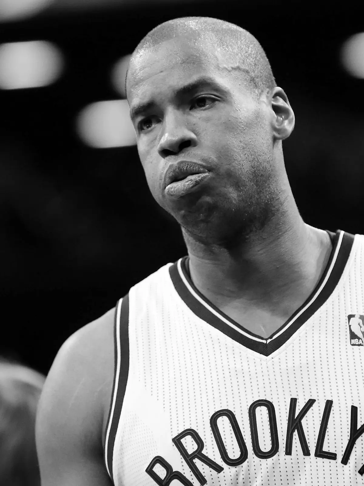 Bild zu: "Tod von erstem öffentlich schwulen NBA-Profi (†47) erschüttert die NBA"