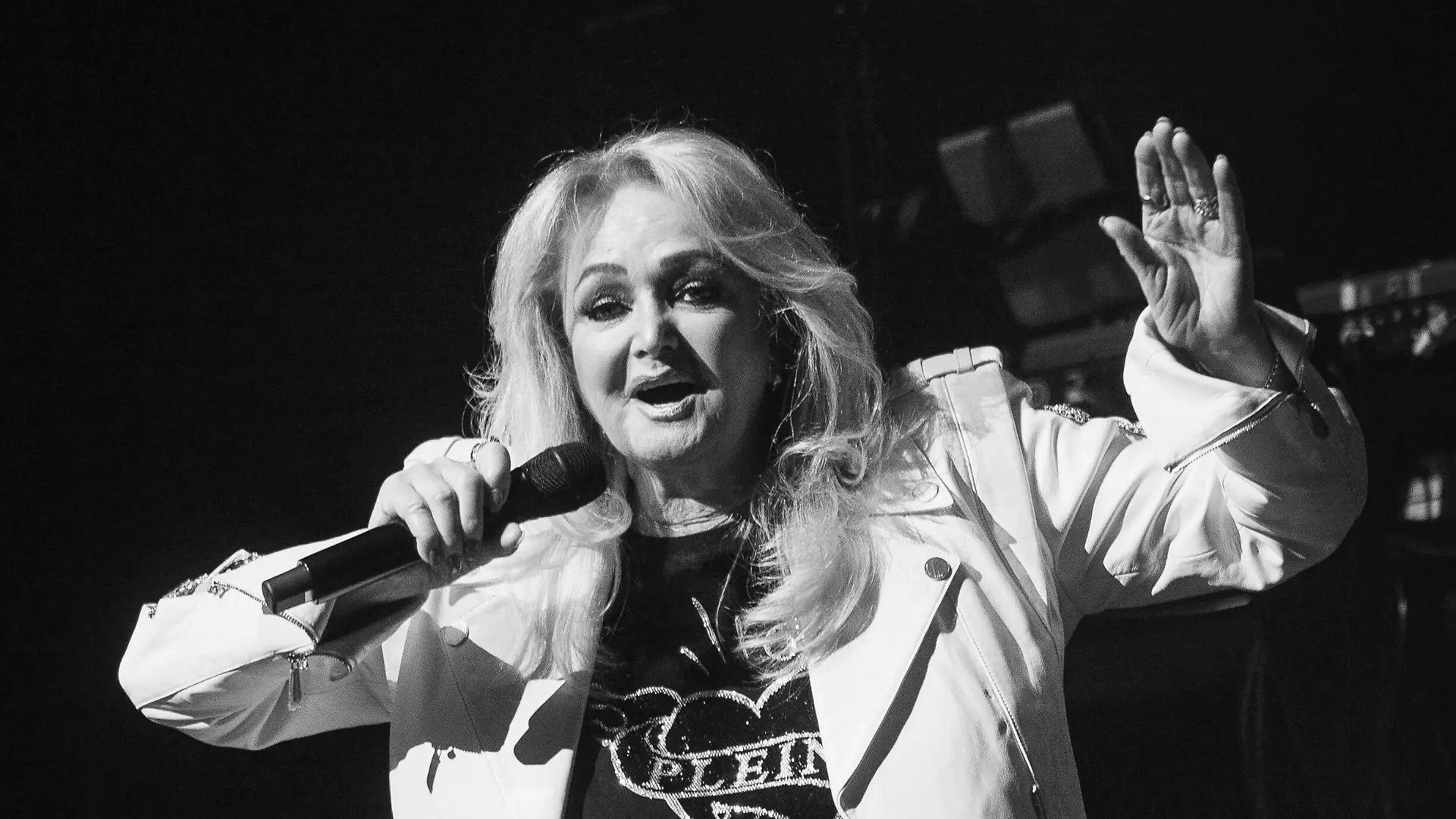 Bonnie Tyler live auf "Just Live - Tour 2025" im Berliner Theater am Potsdamer Platz am 03.05.2025.