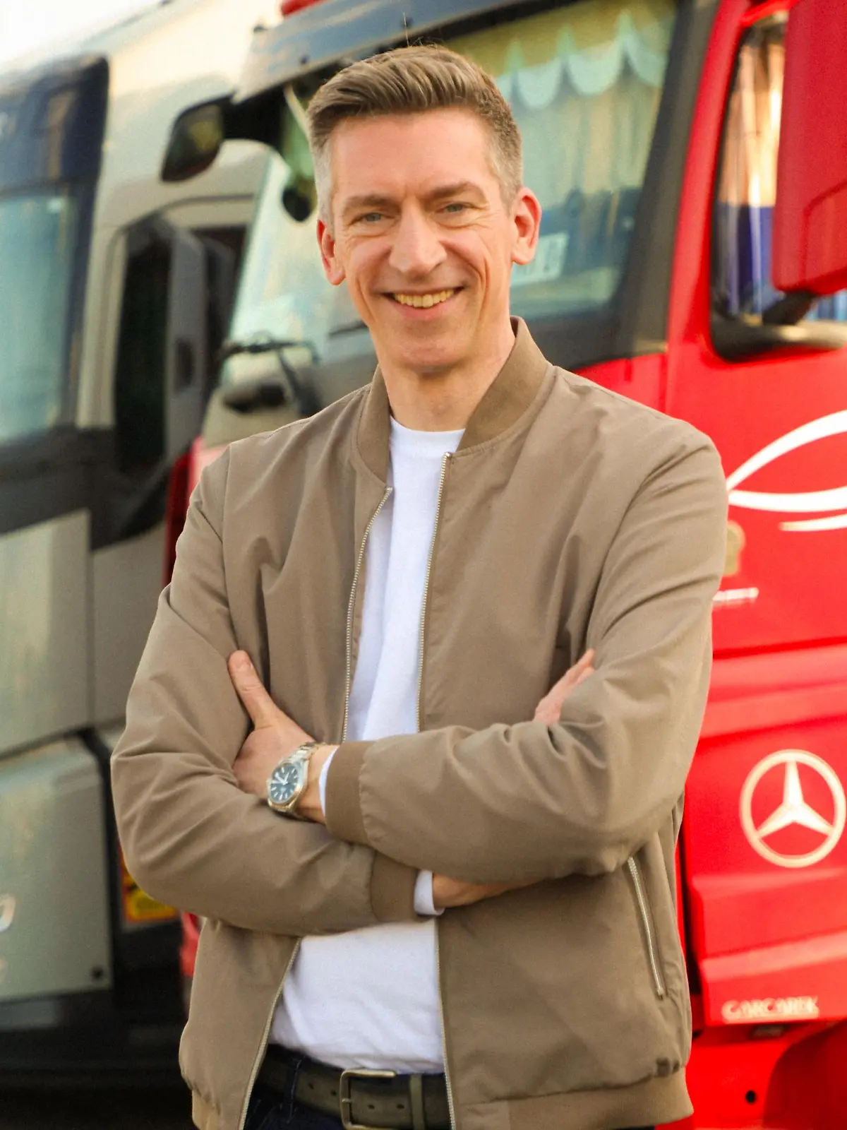 Steffen Hallaschka moderiert „Was verdient Deutschland? Das große Gehaltsranking”