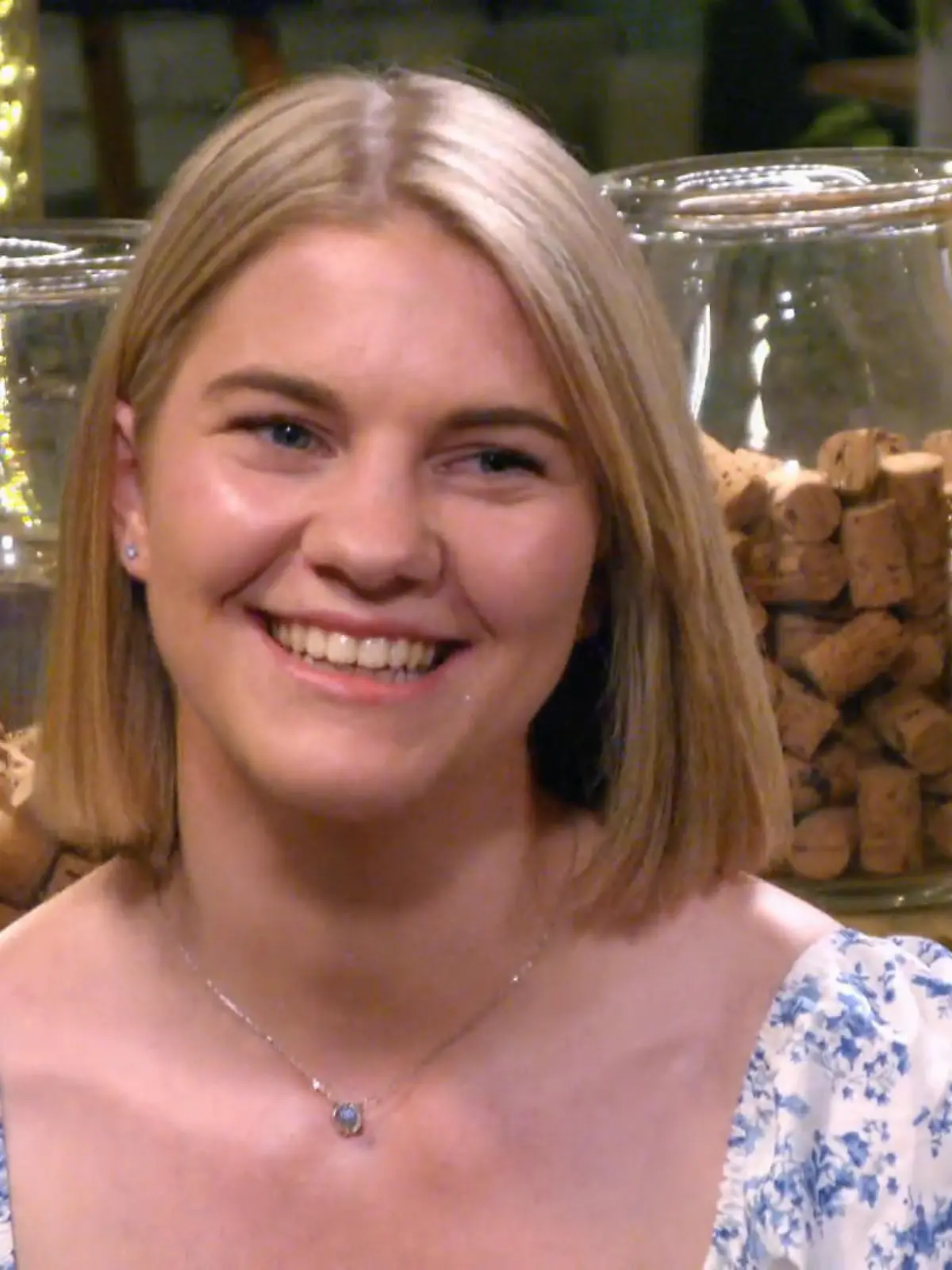 Bild zu: "Football und Fallschirmspringen: Annika ist Adrenalin-Junkie"