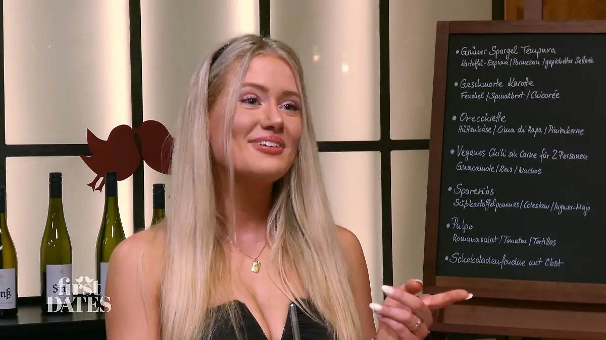 Lara ist von Lukas' Ballermann-Eskapaden wenig begeistert "Das geht gar nicht!"