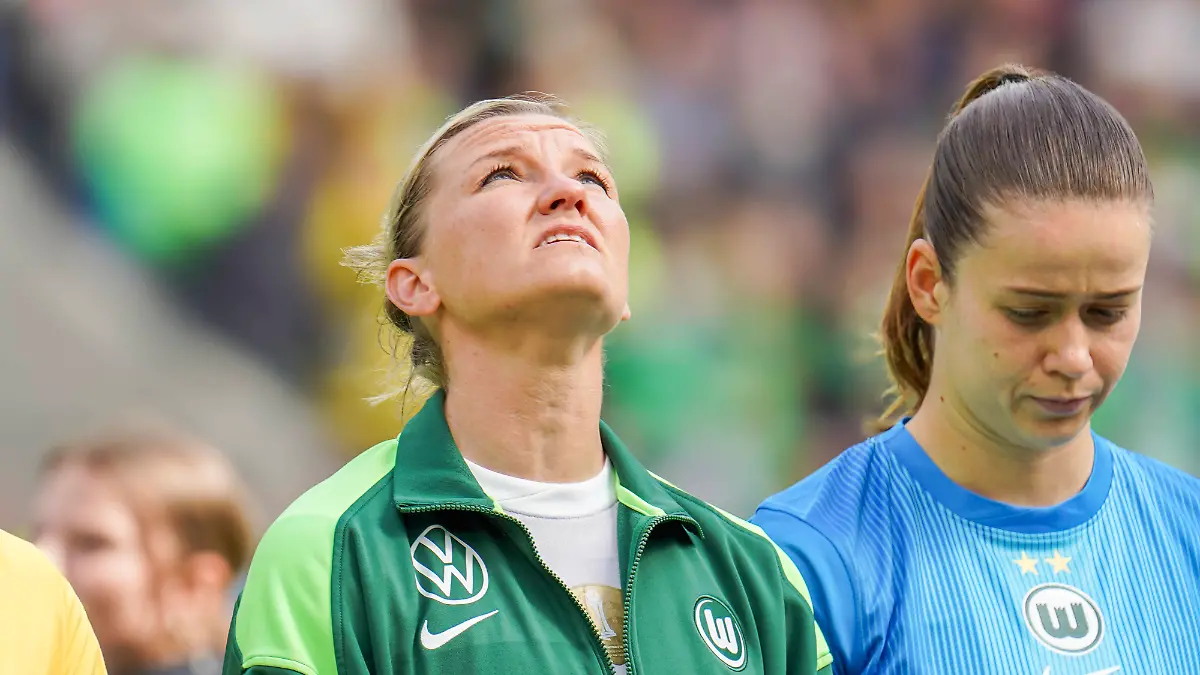 Deutschland: Fussball DFB-Pokal Frauen 2025/2026, Finale VfL Wolfsburg vs Bayern München RheinEnergieStadion Köln: Portraitfoto, Portrait, Einzelaufnahme, Porträt Alexandra Popp VfL Wolfsburg Frauen, 11 Köln *** Germany Soccer DFB Cup Women 2025 2026, Final VfL Wolfsburg vs Bayern Munich RheinEnergieStadion Cologne Portrait photo, portrait, single shot, portrait Alexandra Popp VfL Wolfsburg Women, 11 Cologne Copyright: xAymanxAlahmedx
