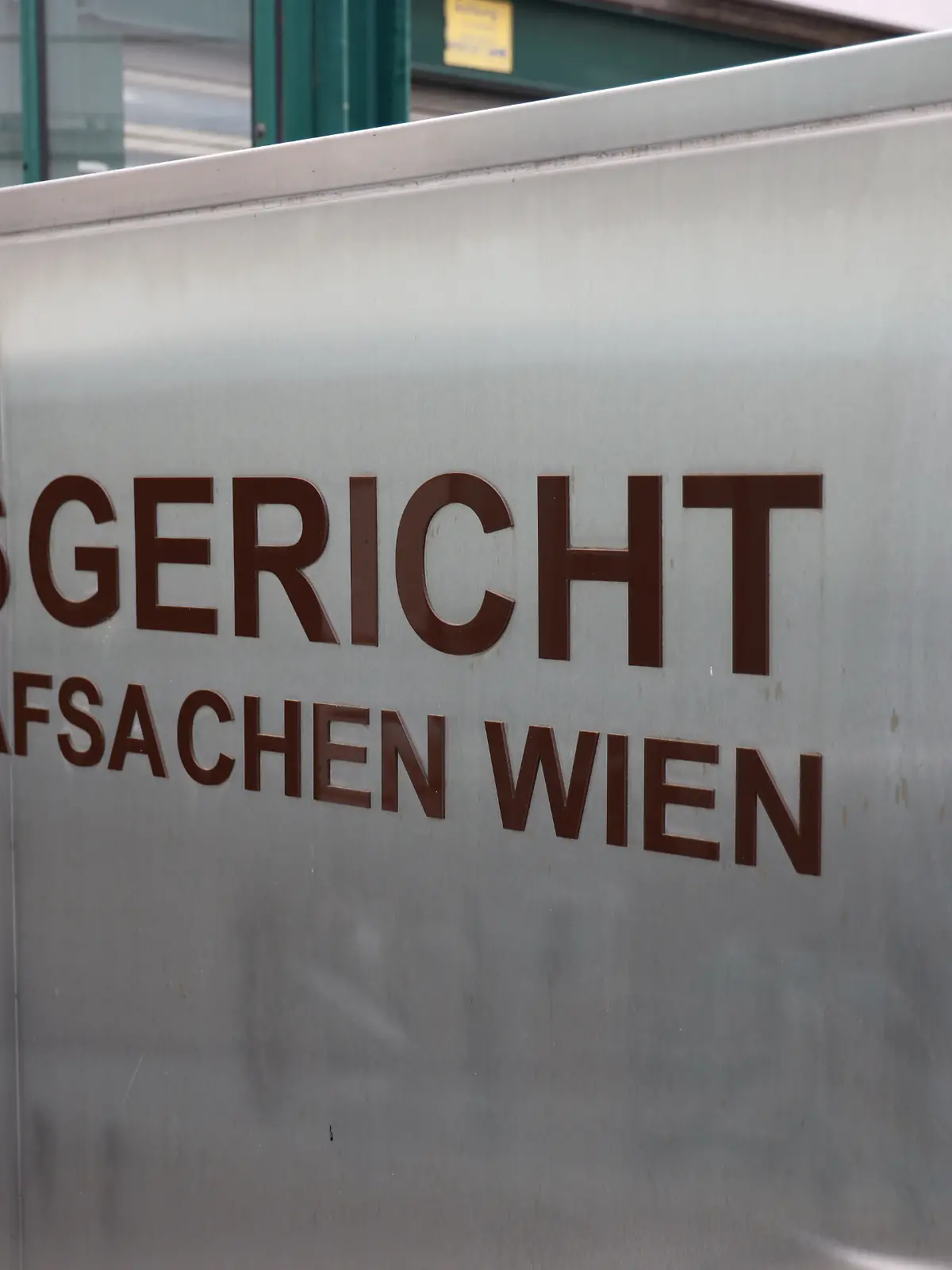 Nachdem eine Kindergärtnerin von einem 14-Jährigen schwanger wurde, droht ihr jetzt eine Haftstrafe