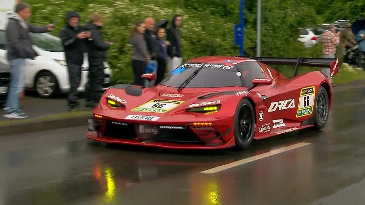 Ausnahmezustand am Nürburgring! SO verrückt genießen die Fans das Mega-Rennen Ekstase am Campingplatz