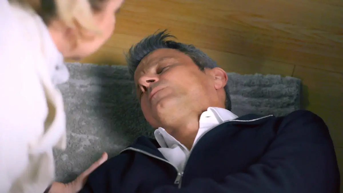 Ute findet Benedikt bewusstlos in seiner Wohnung „Unter uns“-Folge vom 28.05.26 auf RTL+
