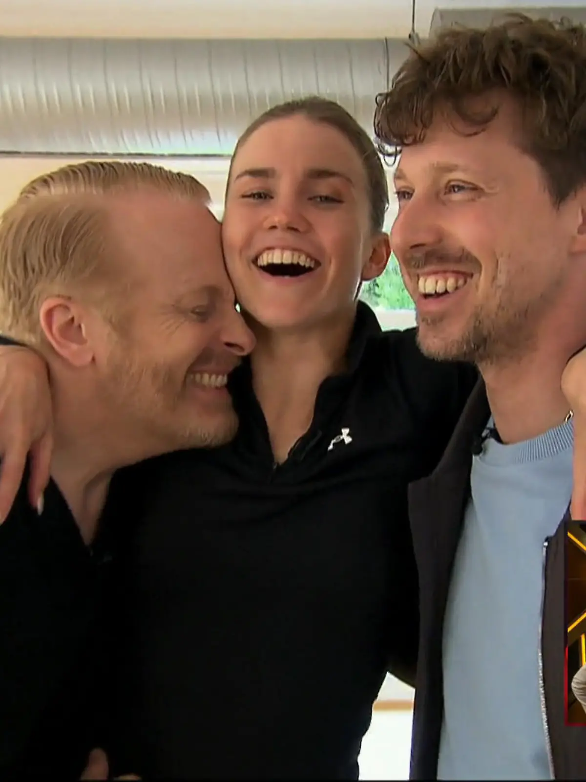 Bild zu: "Training zu dritt: Können Ross, Mariia und Valentin eine echte Liebesgeschichte erzäh"