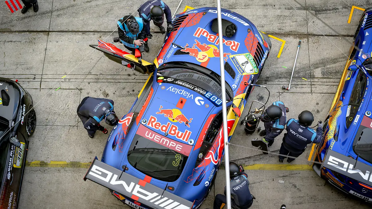 Max Verstappen and Lucas Auer of Mercedes-AMG Team Verstappen Racing drive a Mercedes-AMG GT3 during the ADAC 24h Nurburgring qualifiers at the Nurburgring in Nurburg, Germany, on April 19, 2026. (Photo by Jack Brekelmans/EYE4IMAGES/NurPhoto)