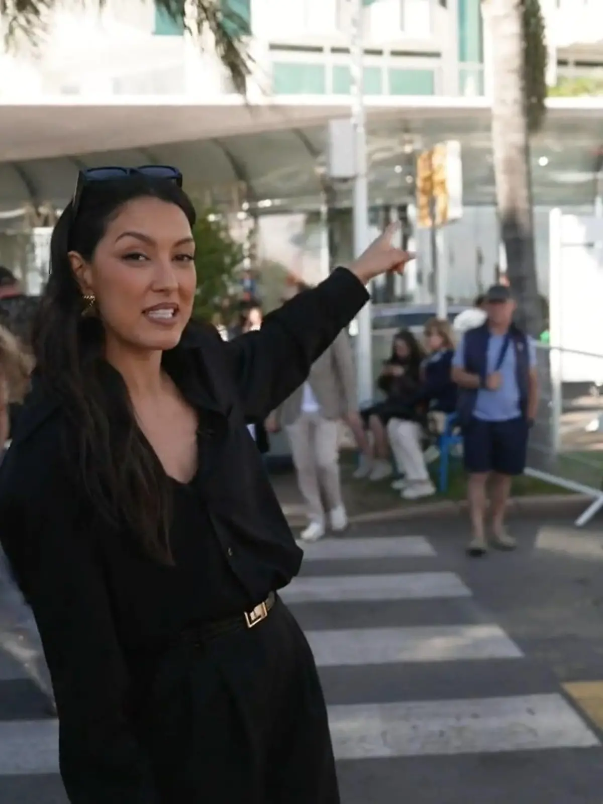 Bild zu: "Heidi Klums geheimer Tunnel – Rebecca Mir erlebt den Cannes-Wahnsinn"