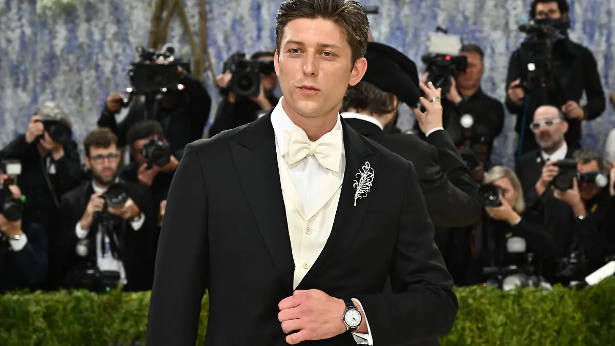 Tom Francis arrives at The Metropolitan Museum of Art's Costume Institute benefit gala celebrating the opening of the "Costume Art" exhibition on Monday, May 4, 2026, in New York. (Photo by Evan Agostini/Invision/AP)