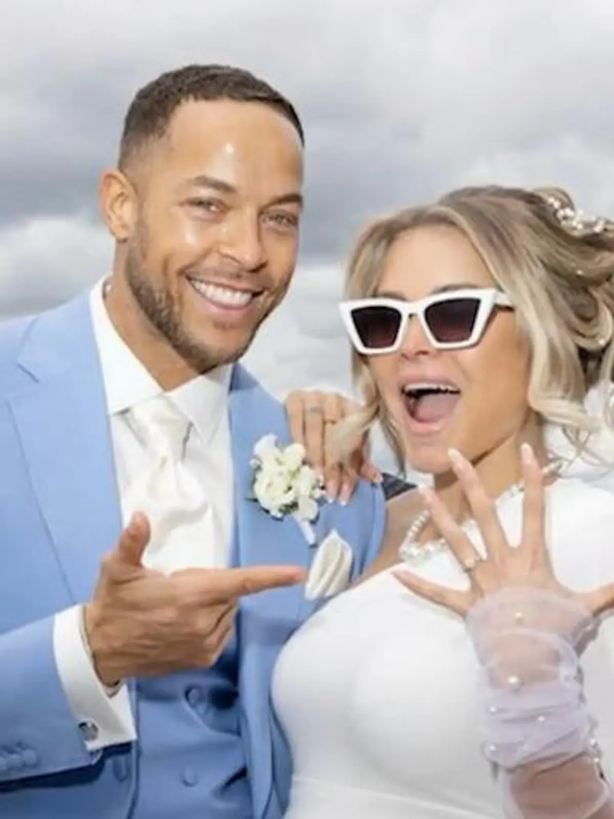 Bild zu: "Liebesglück perfekt! So romantisch heiraten Andrej Mangold und seine Annika"