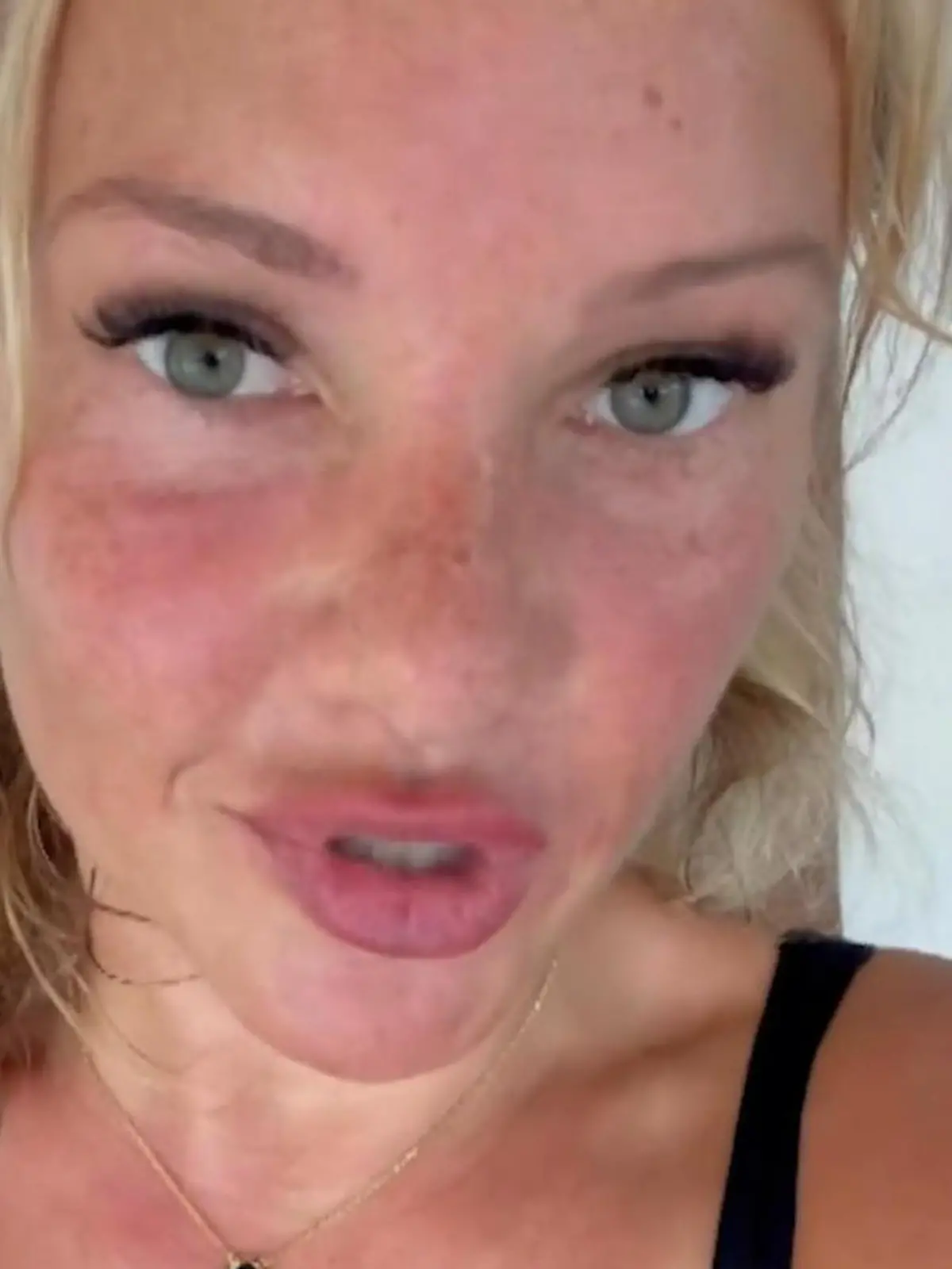 Bild zu: "Evelyn Burdecki angefeindet – weil sie zu viel Zucker isst?!"