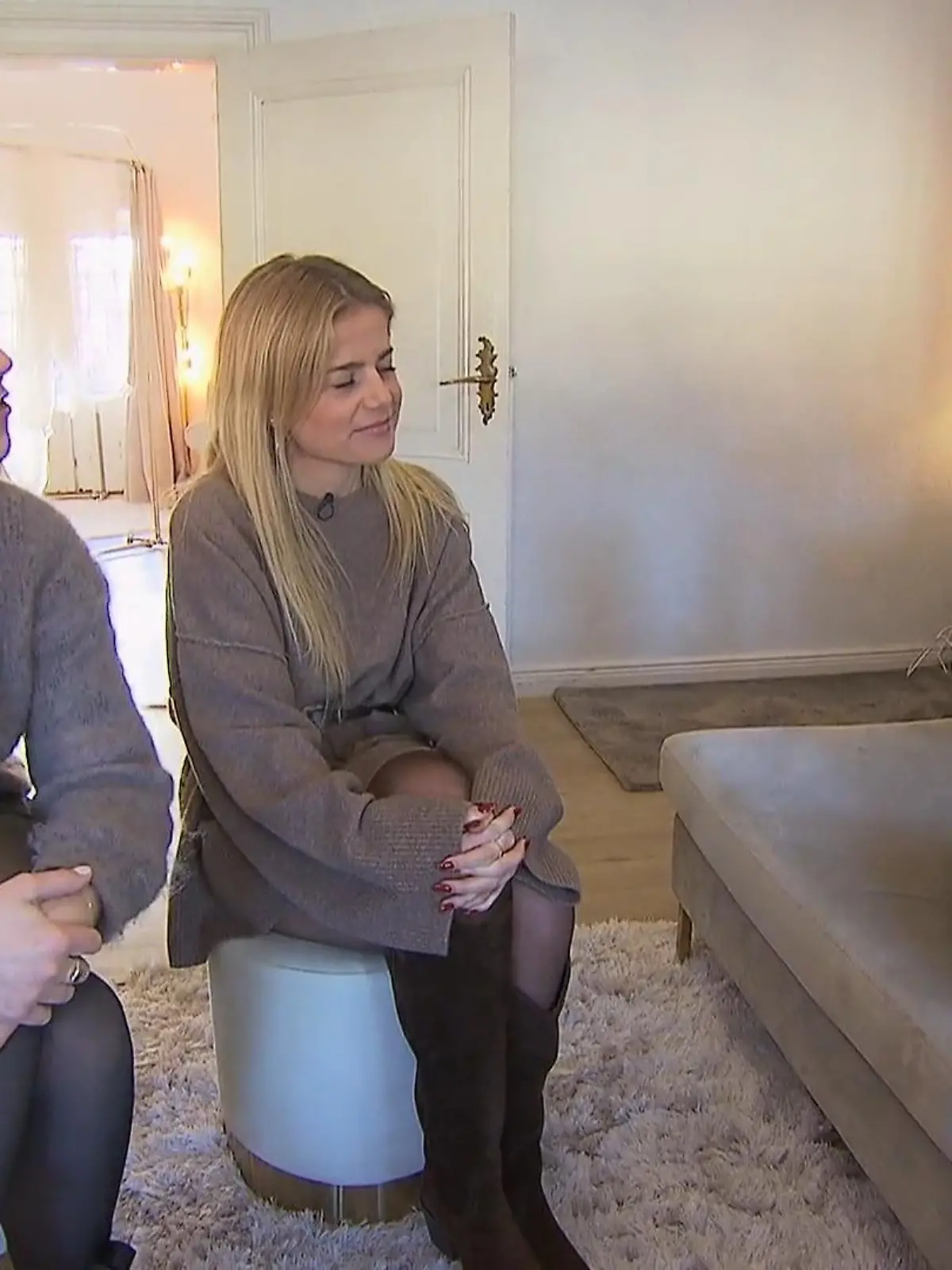 Bild zu: "Finden Ronja und Sidonie Johannas Traumkleid?"