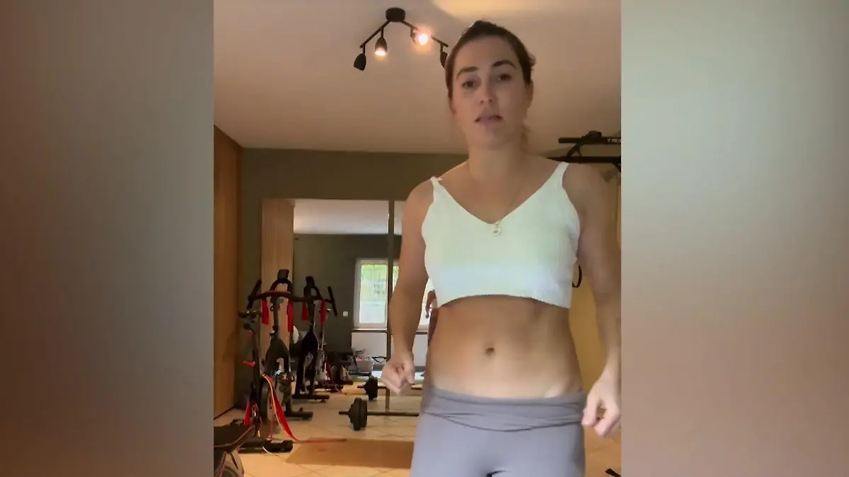 Renata Lusin zeigt After-Baby-Body – so hart trainiert sie für ihr Comeback! Sechs Wochen nach Geburt