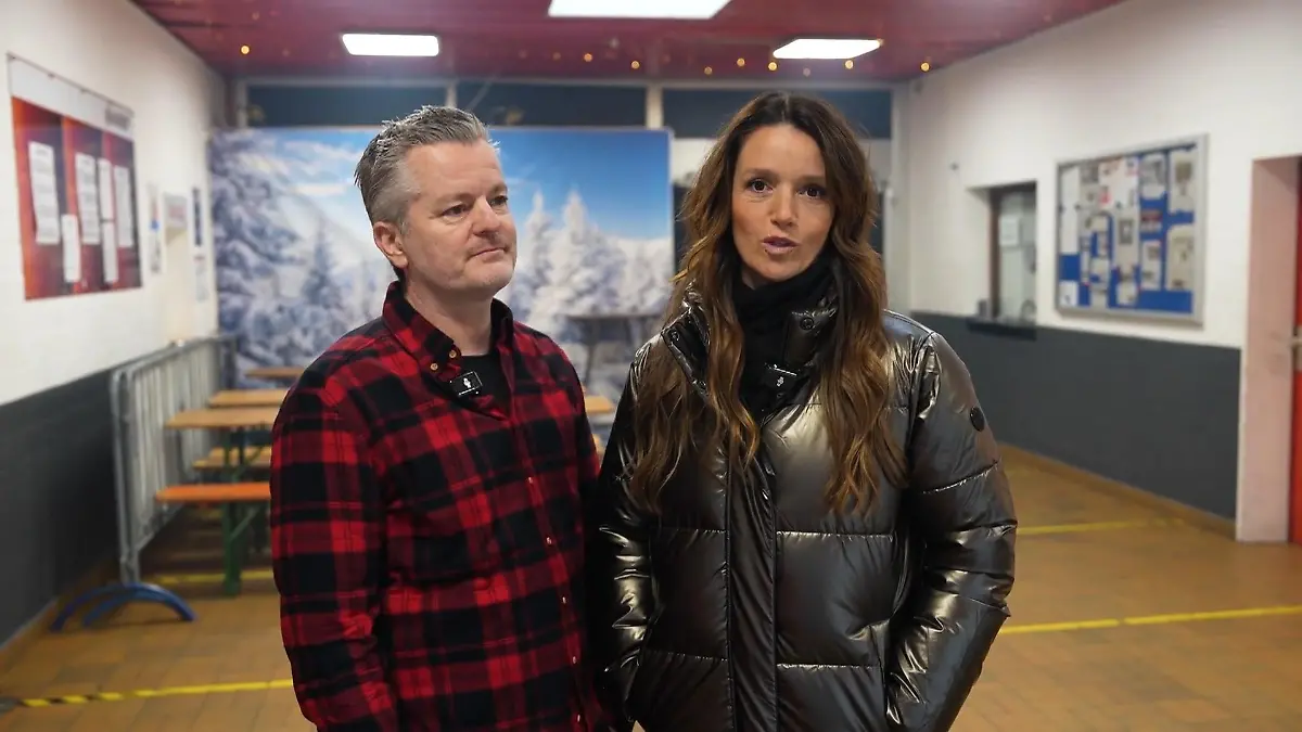 Rollen Ingo und Jenny kommen extra aus Mallorca zurück Backstage bei der AWZ-Meisterschaft dabei