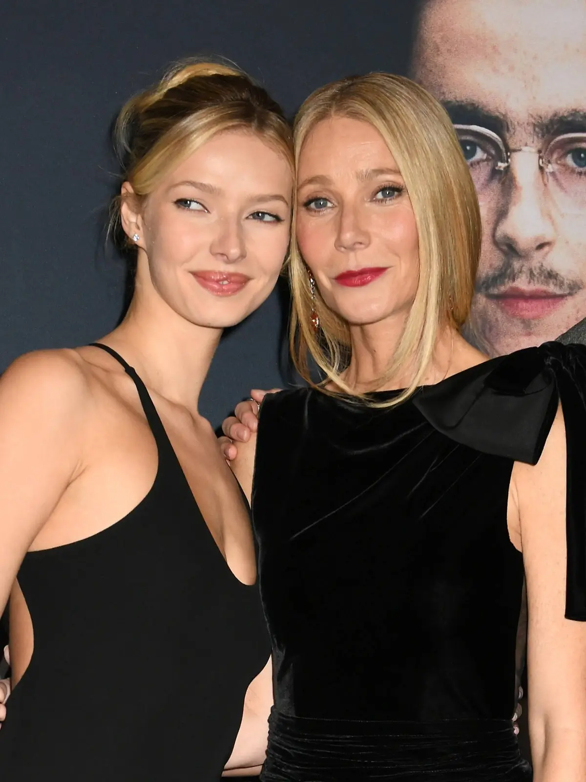 Apple Martin, Gwyneth Paltrow at arrivals for MARTY SUPREME Screening, Regal Times Square, New York, NY, December 16, 2025. Photo By: Quoin Pics/Everett Collection2516D02 QP024 PUBLICATIONXNOTxINxCANxCHNxFRAxITAxJPNxNORxPOLxRUSxESPxUKxUSA Copyright: xx 2516D02 QP024 2516D02_QP024_H