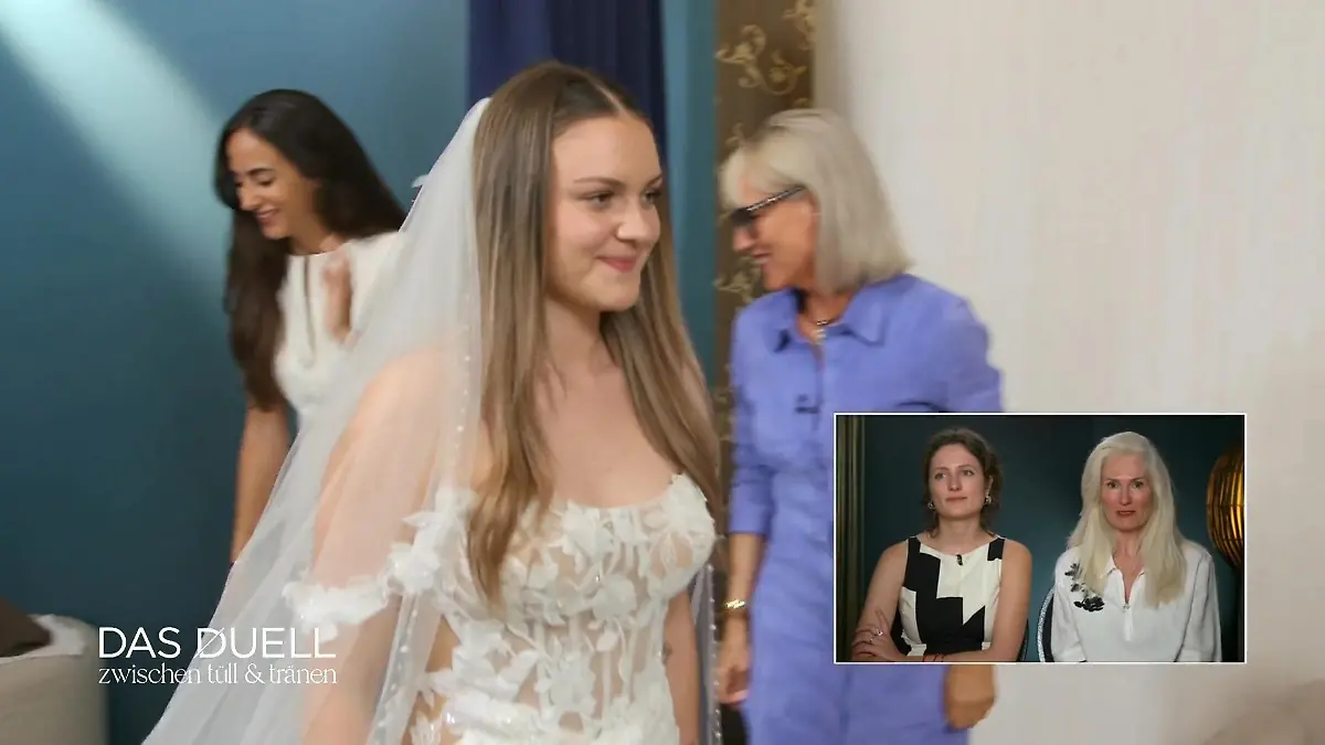 Braut Samantha schlüpft in das Favoritenkleid Duell startet