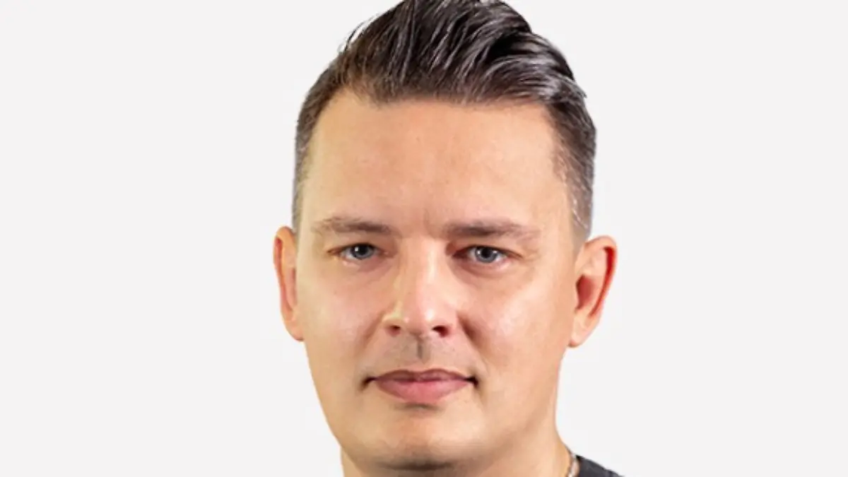 Andrei Stirbu führt die PIXL VISN Media Arts Academy zusammen mit einem Freund und Geschäftspartner.