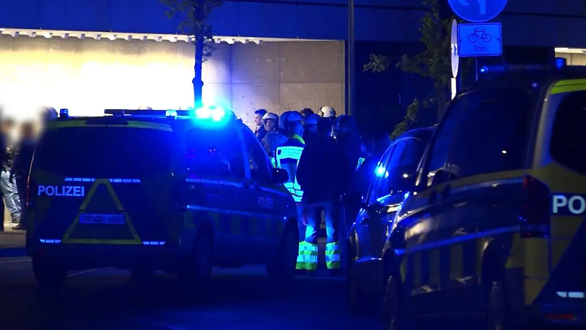 Verletzte nach Massenschlägerei Einsatz in Euskirchen