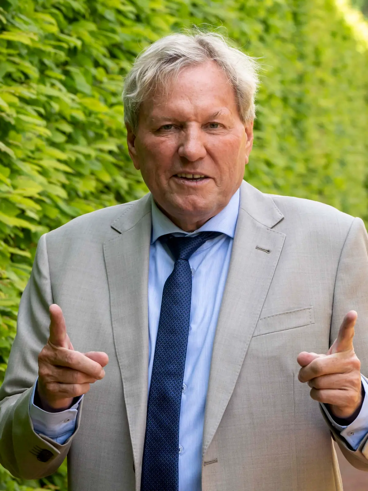 ABB/BRINK- Bernhard Brink beim PK Termin zur neuen Konzerttour unter dem Motto Danke fuer die Zeit start ist im September 2027 , PK im Tennisclub 1899 e.V. Blau-Weiss in Berlin am19.05.2026