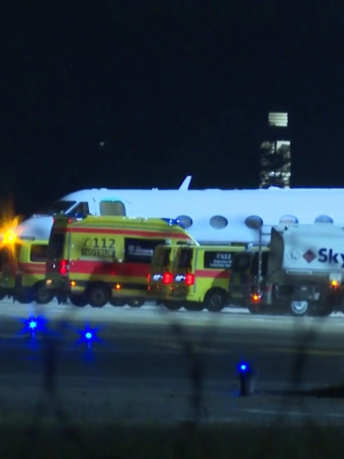 Bild zu: "Ebola-infizierter US-Arzt in Berliner Krankenhaus angekommen"
