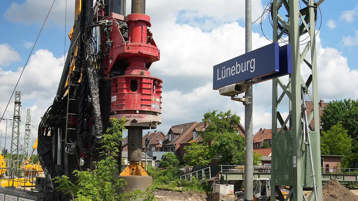 Bauarbeiten am Lüneburger Bahnhof.