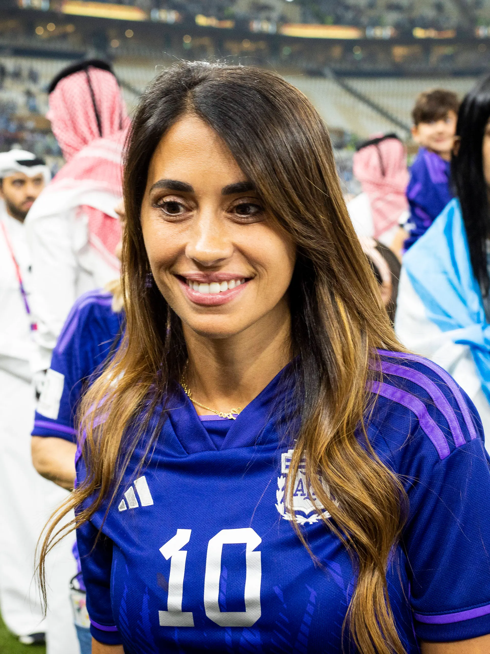 Bild zu: "SIE begeistern neben dem Platz! Die heißesten Spielerfrauen der Fußball-WM"