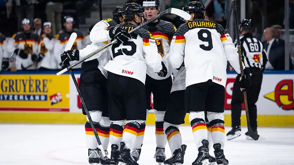 Das deutsche Eishockey-Team trat gegen die USA verbessert auf.