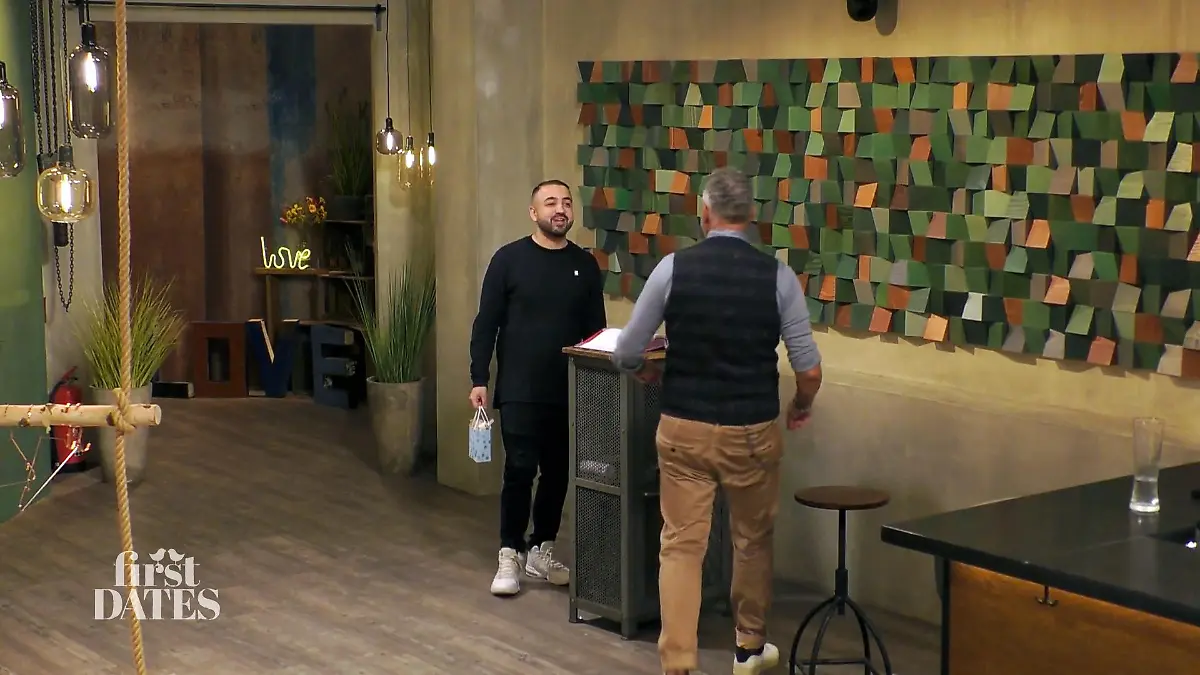 Auf der Suche nach gutem Essen und Zweisamkeit Wird Olcay fündig