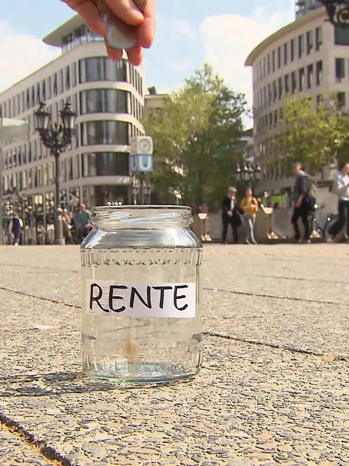 Bild zu: "Rente ab 70? Kritik an Expertenvorschlag"