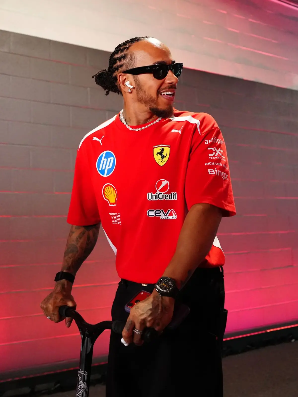 Bild zu: "Hamilton: Viele versuchen, mich in den Ruhestand zu schicken"
