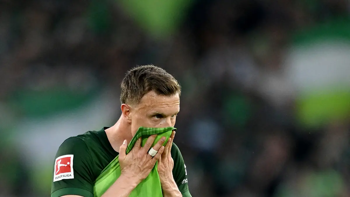 Soccer Football - Bundesliga - Relegation Playoff - First Leg - VfL Wolfsburg v SC Paderborn - Volkswagen Arena, Wolfsburg, Germany - May 21, 2026 VfL Wolfsburg's Yannick Gerhardt reacts REUTERS/Teresa Kroeger DFL REGULATIONS PROHIBIT ANY USE OF PHOTOGRAPHS AS IMAGE SEQUENCES AND/OR QUASI-VIDEO.