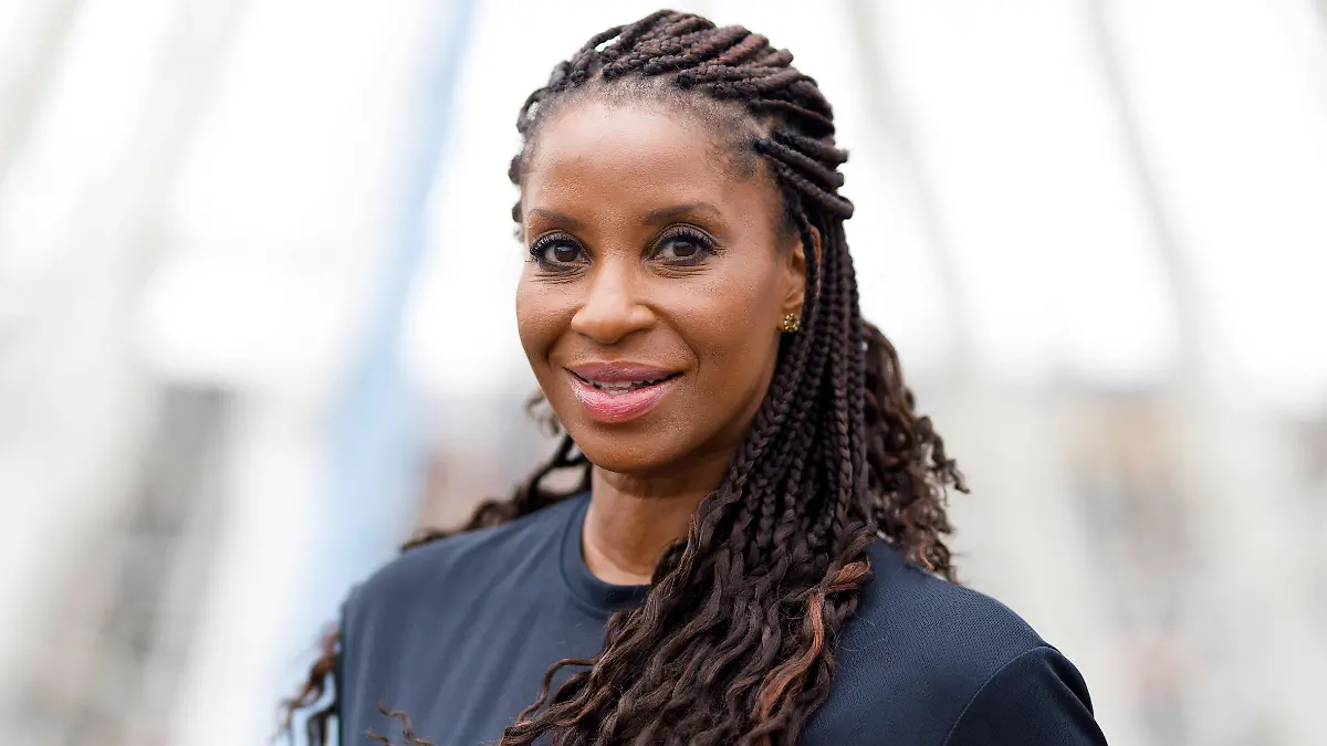 Familienglück mal anders! Liz Baffoe spricht offen über ihr Leben ohne eigene Kinder.