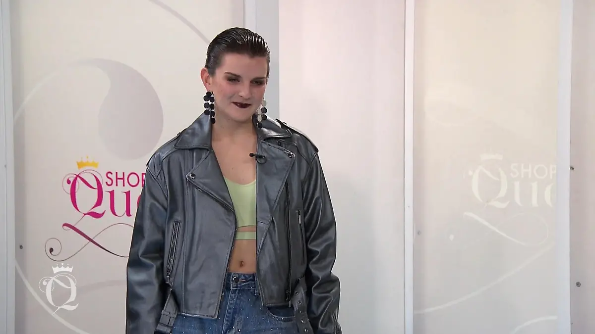 Überzeugt ihre Statement-Hose? Punkte für Jule
