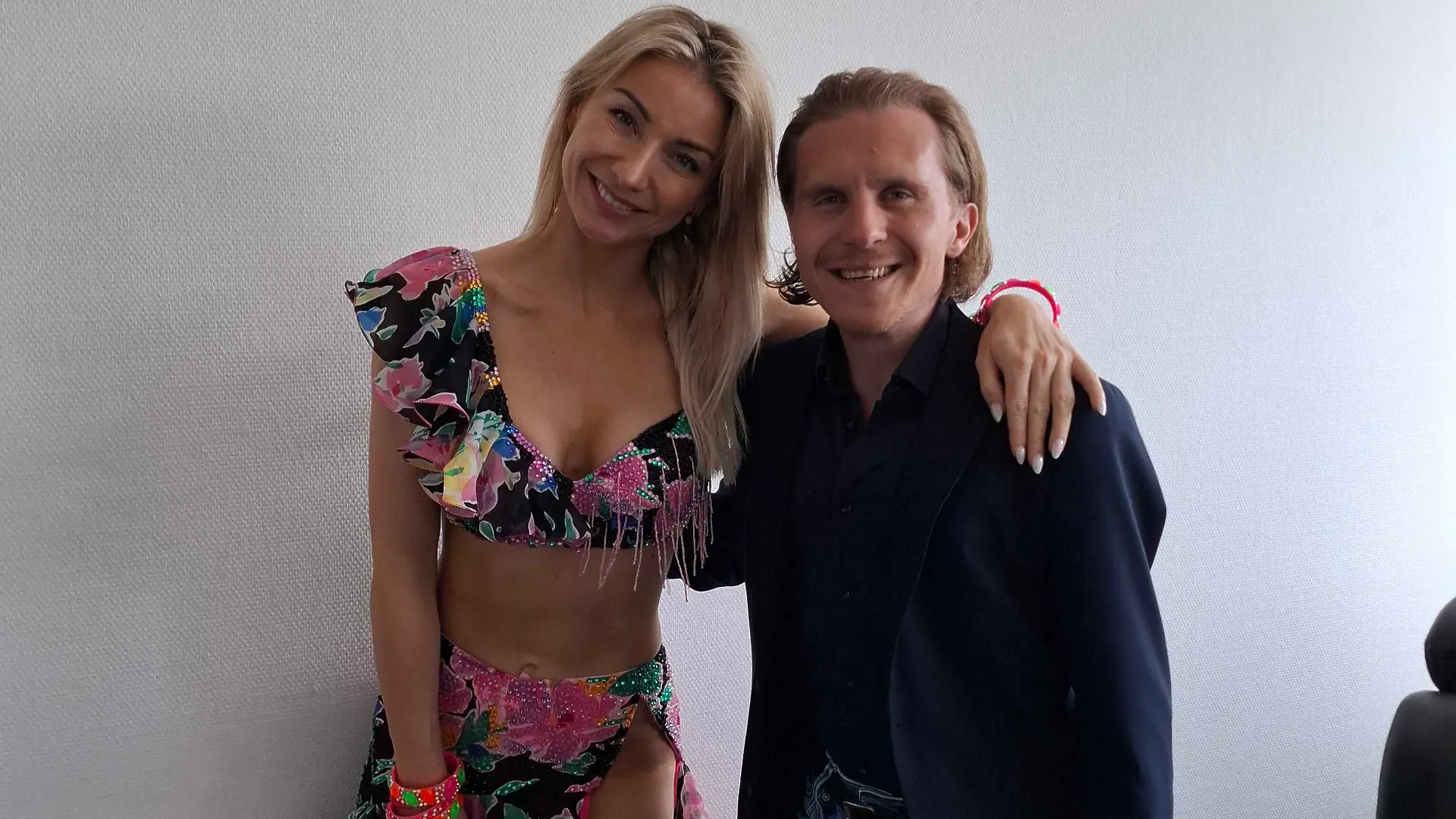 Anna-Carina Woitschack und RTL-Reporter Thomas Lipke