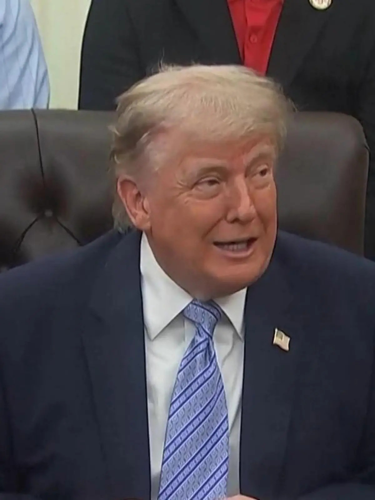 Bild zu: "Wilde Ausreden! Schwänzt Donald Trump die Hochzeit seines Sohnes?"