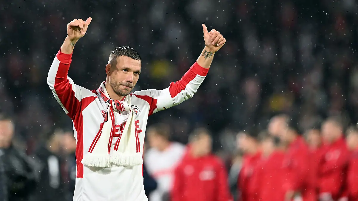 Kult in Köln: Lukas Podolski hat früh die Herzen der FC-Fans erobert. (Archivbild)