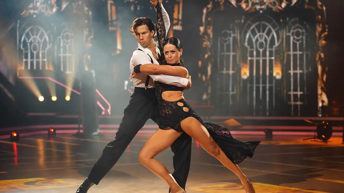 Joel und Malika greifen im Tango an – die Jury feiert ihr Comeback Toller Auftritt im zweiten Durchgang