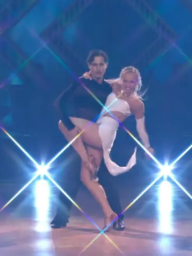 Bild zu: "Paso Doble und Cha-Cha-Cha: Können Milano und Marta sich noch an alle Schritte erinnern?"
