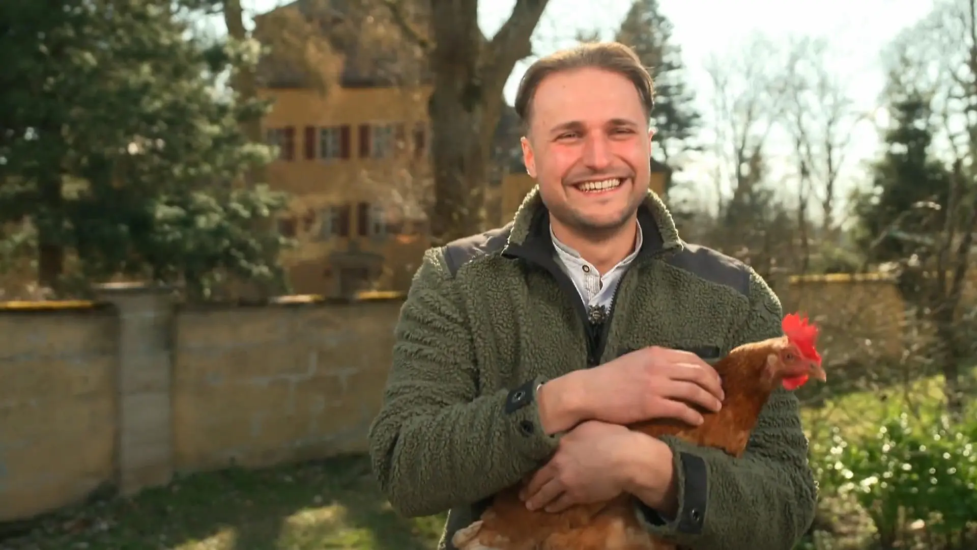 Bio-Bauer Daniel sucht sein Liebesglück auf dem Schlossgut Liebe in der Oberpfalz