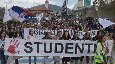 Serbien: Zugverkehr im ganzen Land eingestellt – vor Studentenprotest in Belgrad