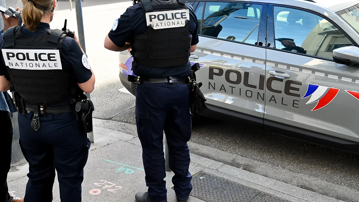 In Frankreich wurde die Leiche eines Zwölfjährigen gefunden – die Polizeit ermittelt.