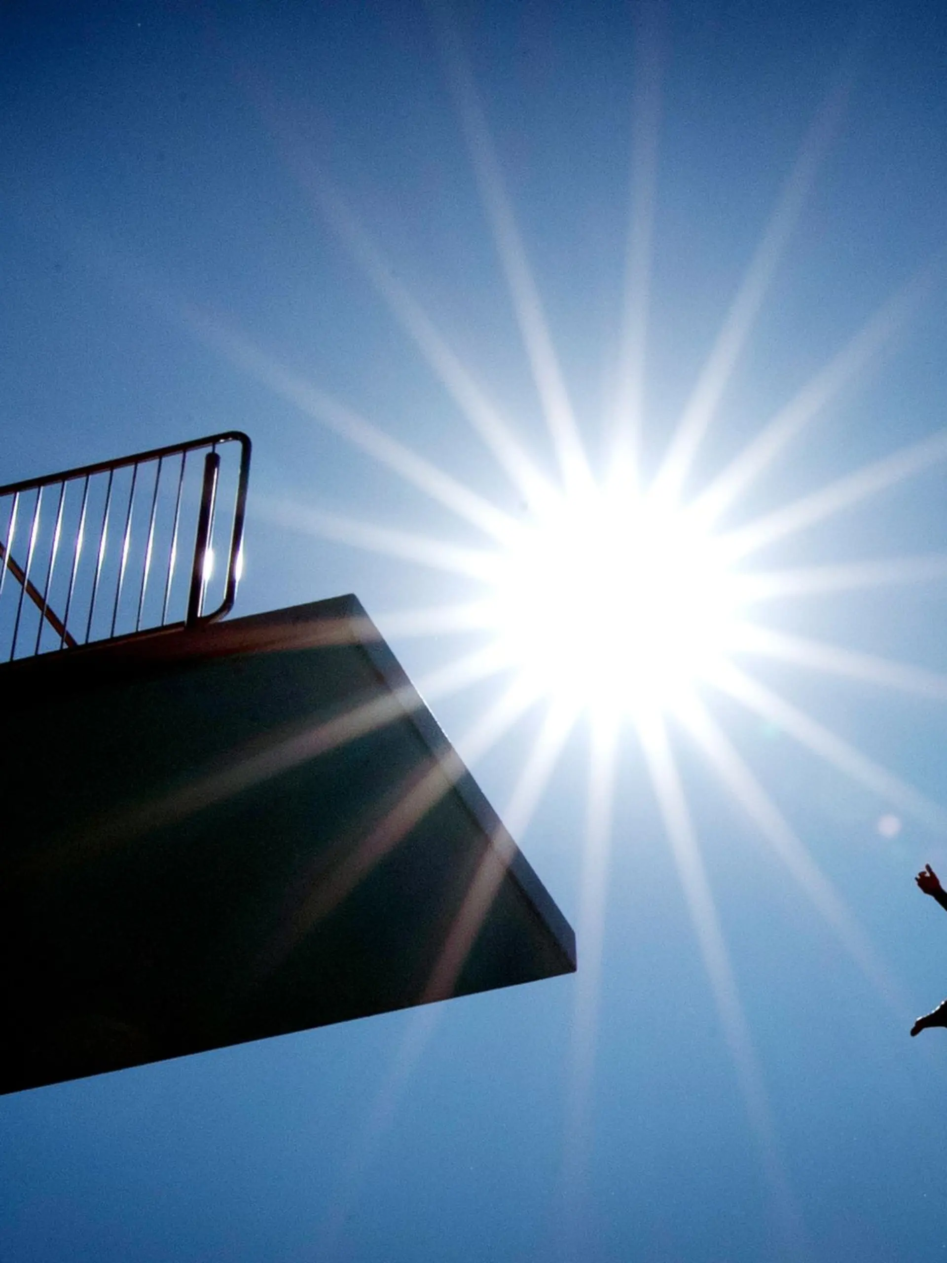 Bild zu: "Kleines Kind (4) stirbt im Willersinnfreibad"
