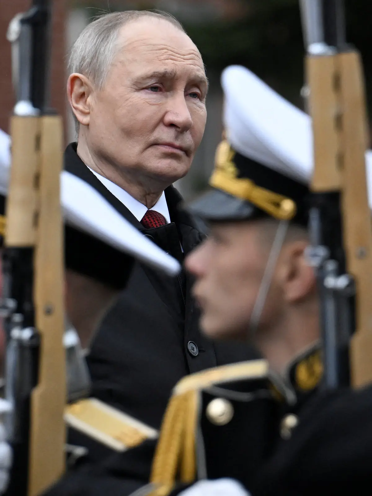 Russian President Vladimir Putin attends a ceremony to lay flowers at the Tomb of the Unknown Soldier by the Kremlin wall in central Moscow, Russia, on May 9, 2026.ALEXANDER NEMENOV/Pool via REUTERS