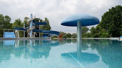 Junge (4) stirbt im Freibad am Willersinnweiher in Ludwigshafen: Polizei sucht Zeugen