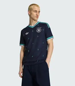 Deutschland 26 Auswärtstrikot