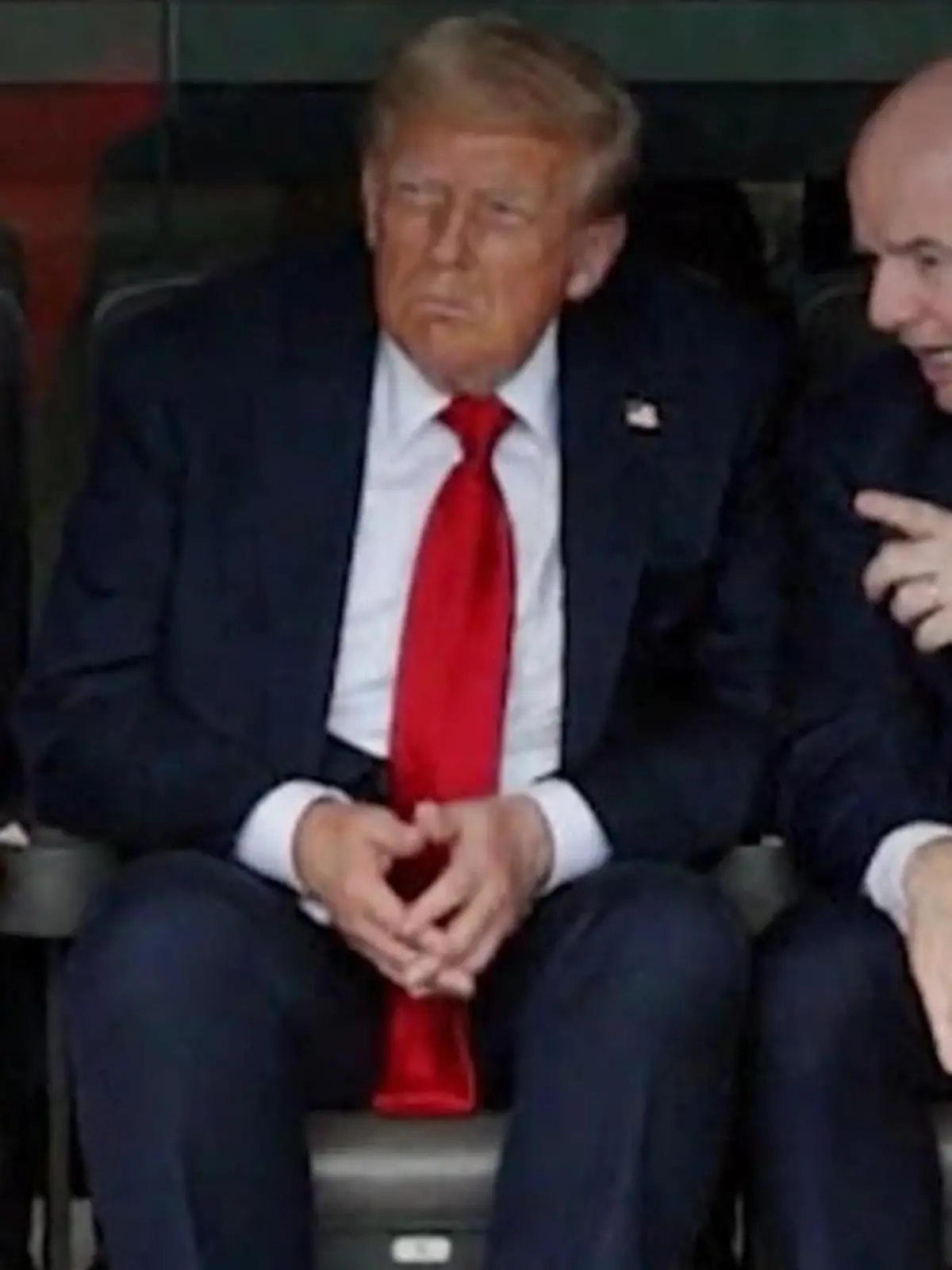 Bild zu: "Neue Zweifel an Donald Trumps Gesundheit – aber US-Präsident prahlt!"